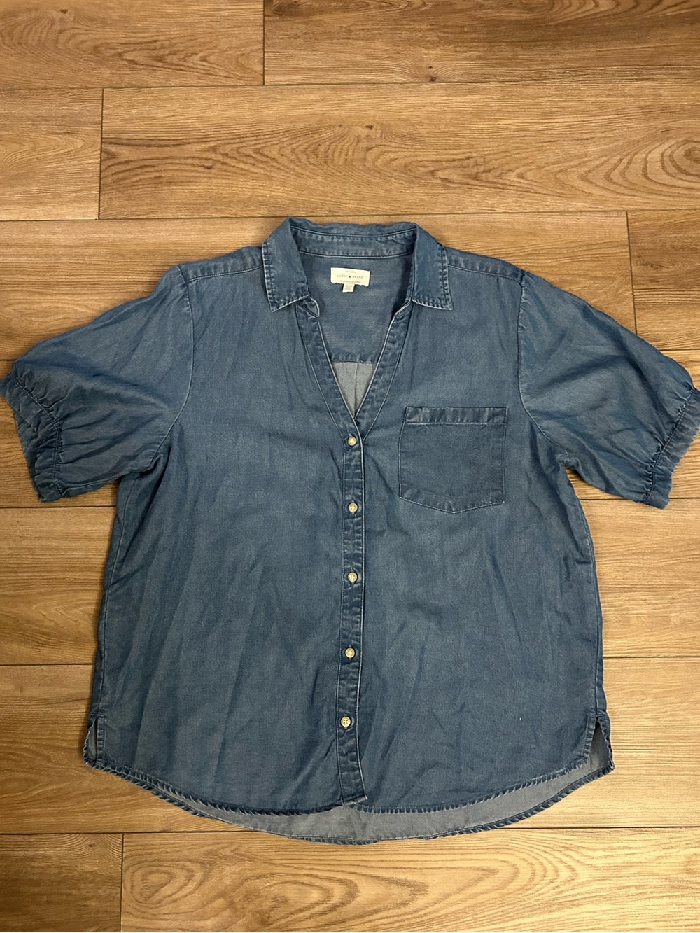 Lucky Brand Blue Chambray Button Down Shirt Short Sleeve Relaxed Size Large